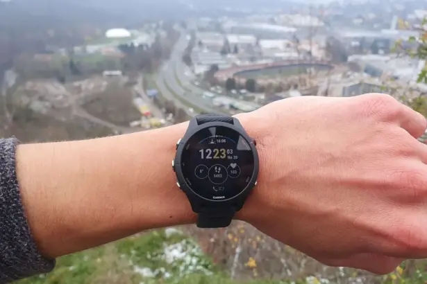 Garmin Forerunner 255