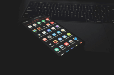 Samsung phone bloatware 1024x576 1